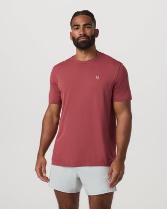 Vuori Clothing Short Sleeve Clearview Seamless T-Shirt | Fire | XS, Size Extra Small