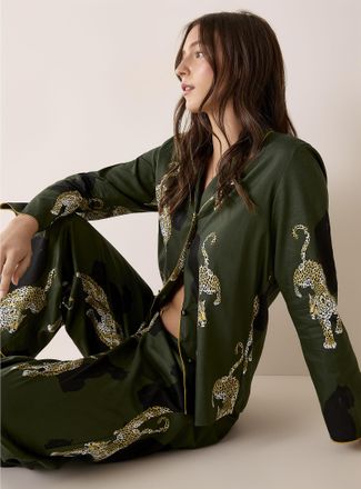 Cyberjammies Womens Leopards and panthers piped lounge shirt