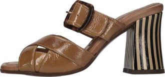 Chie Mihara Patent Leather Mule - Dames - Muiltjes - Bruin - 37 EU - Leer - Schoenen