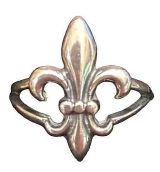 Madison New York Womens Heritage Fleur De Lis Ring In Silver