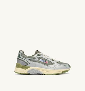 Autry HYPERWAY SNEAKERS IN SILVER SEA GRASS AND CYPRESS SYNTHETIC LEATHER AND MESH