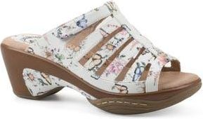 White Mountain Valencia Wedge Sandal in White/Multi/Flower at Nordstrom Rack, Size 6.5