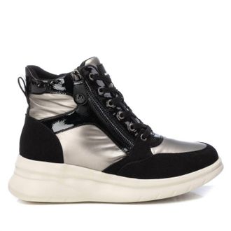 Xti Womens Sporty Booties In Black