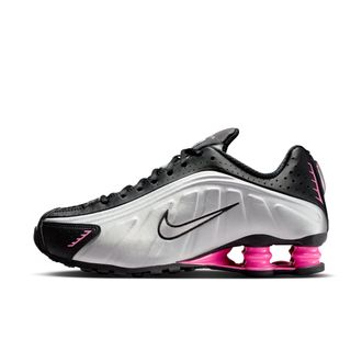 Nike Womens Shox R4 Shoes in Black | AR3565-012