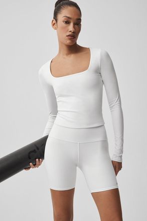 Alo Softsculpt Precision Long Sleeve Top in White, Size: Medium