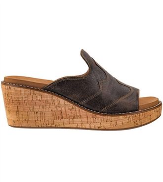 Corkys Footwear Womens Neon Moon Crinkle Sandals In Espresso
