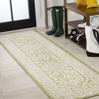 Jonathan Y Designs Sinjuri Medallion Textured Weave Indoor/Outdoor Green/Cream Runner Rug