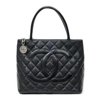 Chanel Pre-owned Womens Timeless Medallion Tote Shoulder bag - Black - One Size