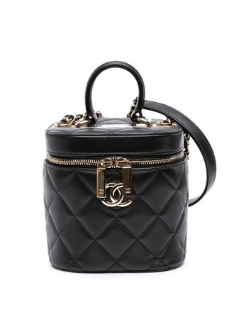 Chanel 2021-2025 Quilted Lambskin Trendy CC Case vanity bag - Black