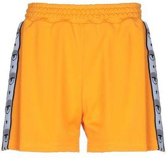 Chiara Ferragni BOTTOMWEAR - Shorts & Bermuda Shorts sur YOOX.COM