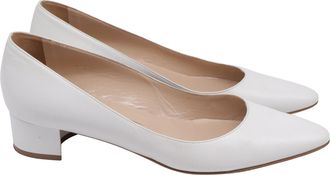 Manolo Blahnik Pointed-Toe Low-heeled Pumps in White Leather
