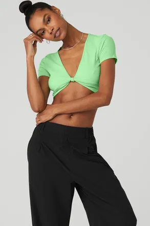 Alo Yoga Clothing − Sale: up to −30% | Stylight