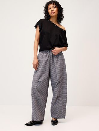 Twik Womens Checkered poplin barrel-leg pant
