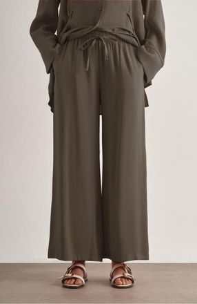 Mizalle Relaxed Pants in Mink at Nordstrom, Size X-Large