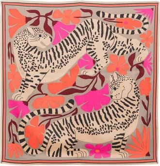 Inou&iuml; Editions Scarf Square Panteo