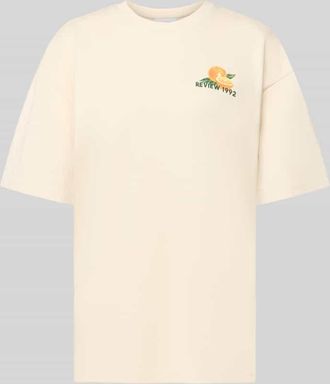 Review T-Shirt mit r&uuml;ckseitigem Motiv-Print in Sand, Gr&ouml;&szlig;e XL