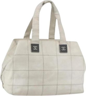 Chanel Pre-owned Handbags, female, White, Size: ONE SIZE Pre-owned Hand Bag