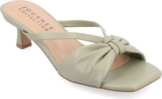 Journee Collection Collection Womens Starling Wide Width Pumps
