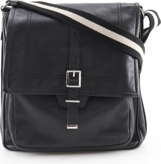 Bally Black Leather Shoulder Bag (Pre-Owned)