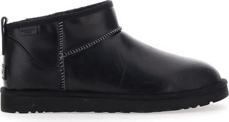 UGG ultra Mini Black Boots With Logo Patch On Back In Leather Man