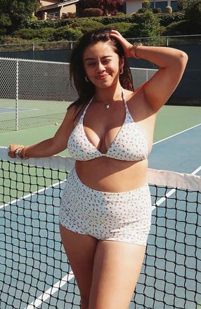 Dippin' Daisy's Swimwear Farrah Elastic Waist Booty Short in Shortcake at Nordstrom, Size Medium