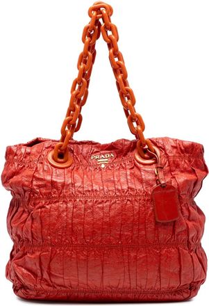 Prada 2000-2025 Vernice Gaufre shopper met ketting - Oranje