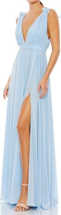 Mac Duggal Petite Sleeveless Pleated Chiffon V-Neck Gown in Powder Blue at Nordstrom, Size 10P