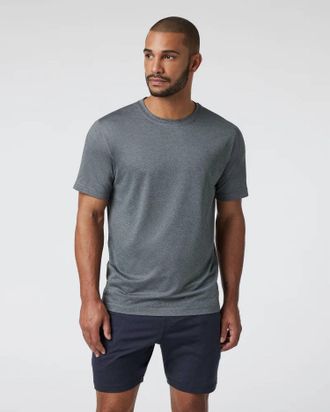 Vuori Clothing Tradewind Performance Tee 2.0 In Heather Grey
