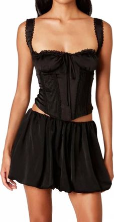 Nia Tropez Mini Skirt In Black