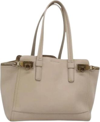 Ferragamo Pre-owned Handbags, female, Beige, Size: ONE SIZE Pre-owned Leather Tote