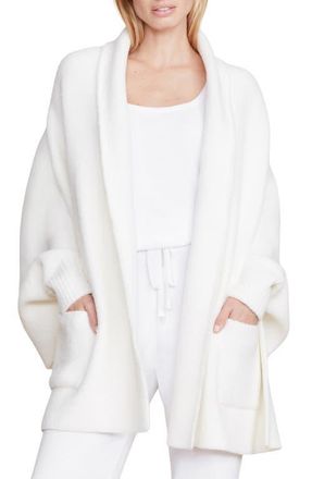Barefoot Dreams CozyChic Blanket Wrap in Pearl at Nordstrom