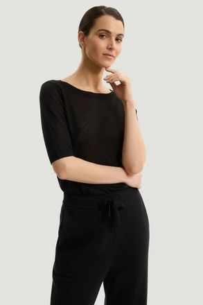Majestic Filatures Stretch Linen Knit Three Quarter Sleeve Boatneck Shirt in Noir at Nordstrom, Size 1