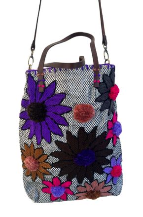 En Shalla Womens Flower Appliqu&eacute;s Crossbody Bag In Purple/orange