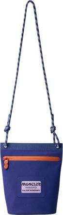 Moncler Logo Patch Crossbodytas - Heren - Schoudertassen - Paars - ONE Size - Nylon - Tassen