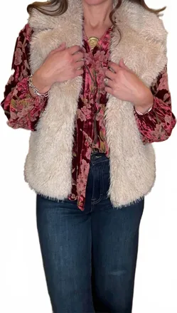 Mustard Seed Faux Fur Vest In Cream