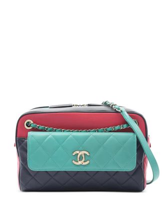 Chanel 2019 matelasse shoulder bag - women - Calf Leather - One Size - Blue