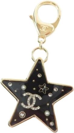 Chanel Pre-owned Jewellery, female, Black, Size: ONE SIZE Pre-owned Pearl Keyring