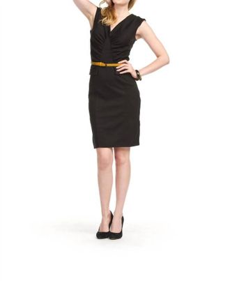 Papillon V-Neck Ruched Bust Faux Pockets Dress In Black