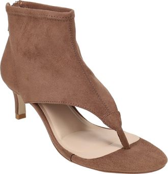 Pelle Moda Unise Thong Sandal in Taupe at Nordstrom, Size 9.5