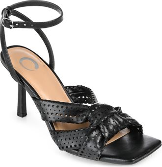 Journee Collection Collection Womens Tru Comfort Foam Naommi Pump