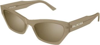 Balenciaga Cat-eye Zonnebril - Dames - Zonnebrillen - Beige - 56 MM - Nylon - Accessoires