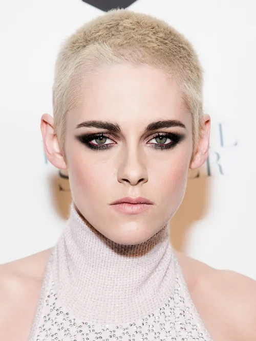 Buzz Cut Season: Why Celebrities Are Embracing The Close Shave | Stylight