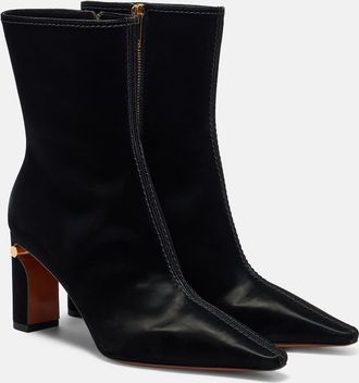 Alexander McQueen Stivaletti con decorazioni