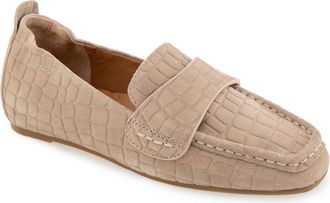 Gentle Souls Sophie Loafer in Mushroom Croc Suede at Nordstrom, Size 7.5