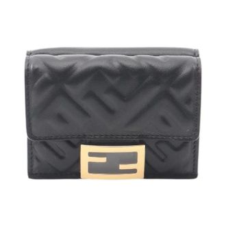 Fendi Pre-owned Wallets, female, Black, Size: ONE SIZE Pre-owned Baguette Leather Trifold Wallet