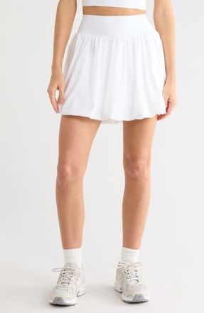 Zella High Spirits Bubble Hem Skirt in White at Nordstrom Rack, Size X-Large