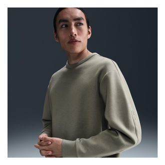 Nike 24.7 Impossiblysoft Dri-FIT Crew Asia Sizing Light Army HQ6965-320