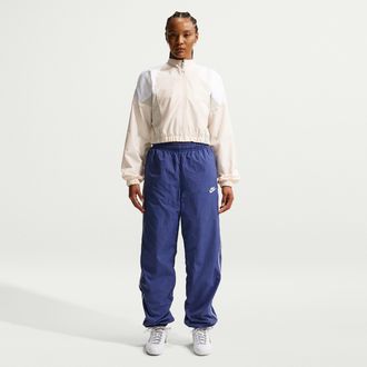 Nike Womens Nike Sportswear Windrunner Woven Pants in Blue | IM8031-461