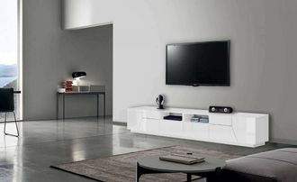 Dmora Dmora - Mueble De Televisi&oacute;n Dfagiol, Aparador Bajo Para Sal&oacute;n Con 4 Puertas, Base Soporte Tv, 100% Made In Italy, Cm 260x43h46, Blanco Brillo
