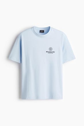 H&M Bedrucktes T-Shirt in Loose Fit - Hellblau/Wickford Hills